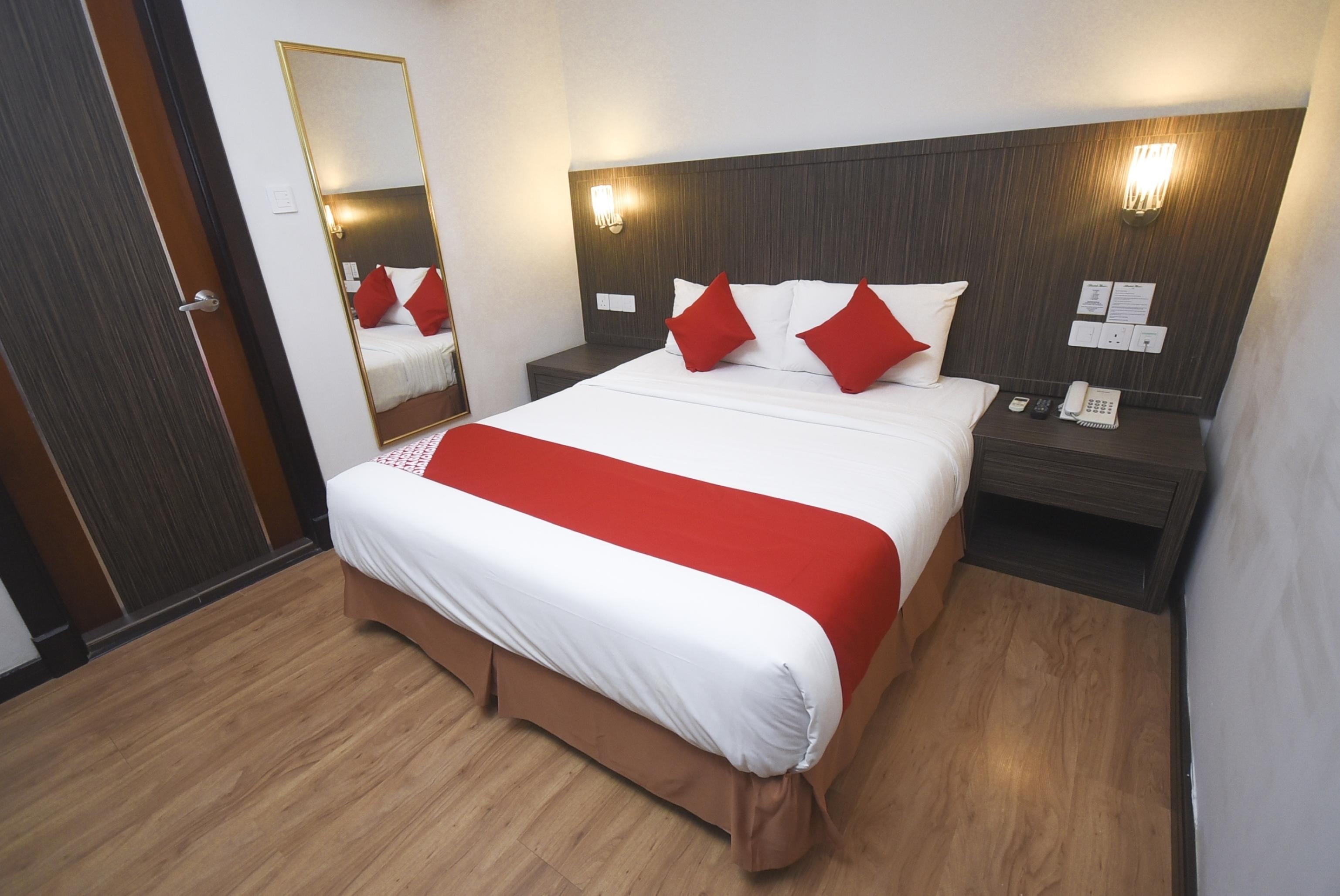 Super Oyo 985 Hotel Nur Miri Exterior photo